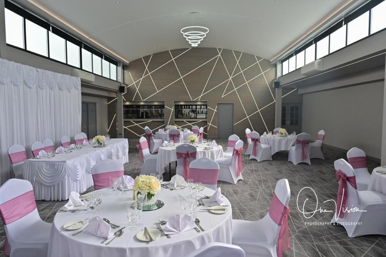 Best Western Heronston Hotel&Spa Bridgend  Exterior foto