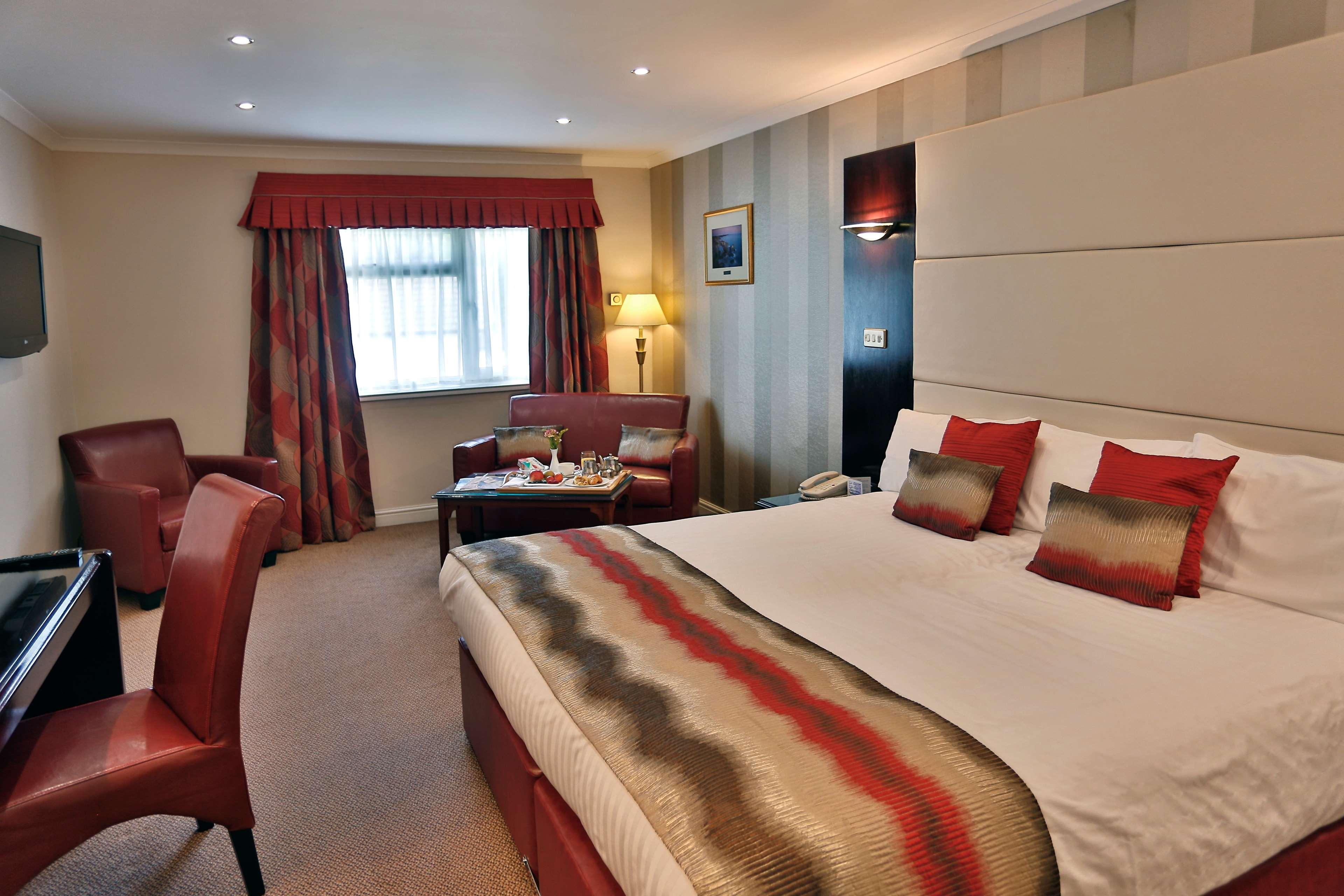 Best Western Heronston Hotel&Spa Bridgend  Exterior foto