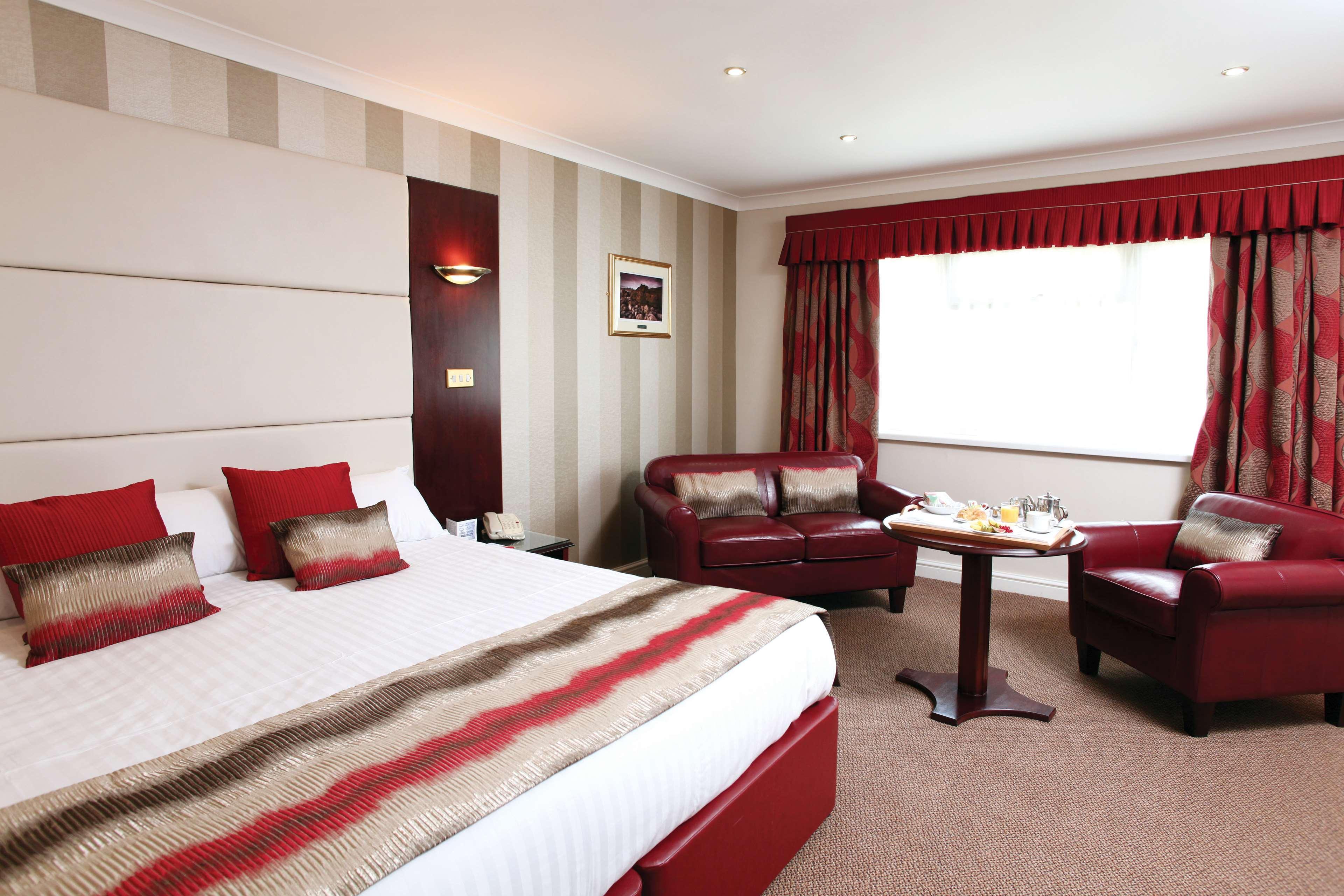 Best Western Heronston Hotel&Spa Bridgend  Exterior foto