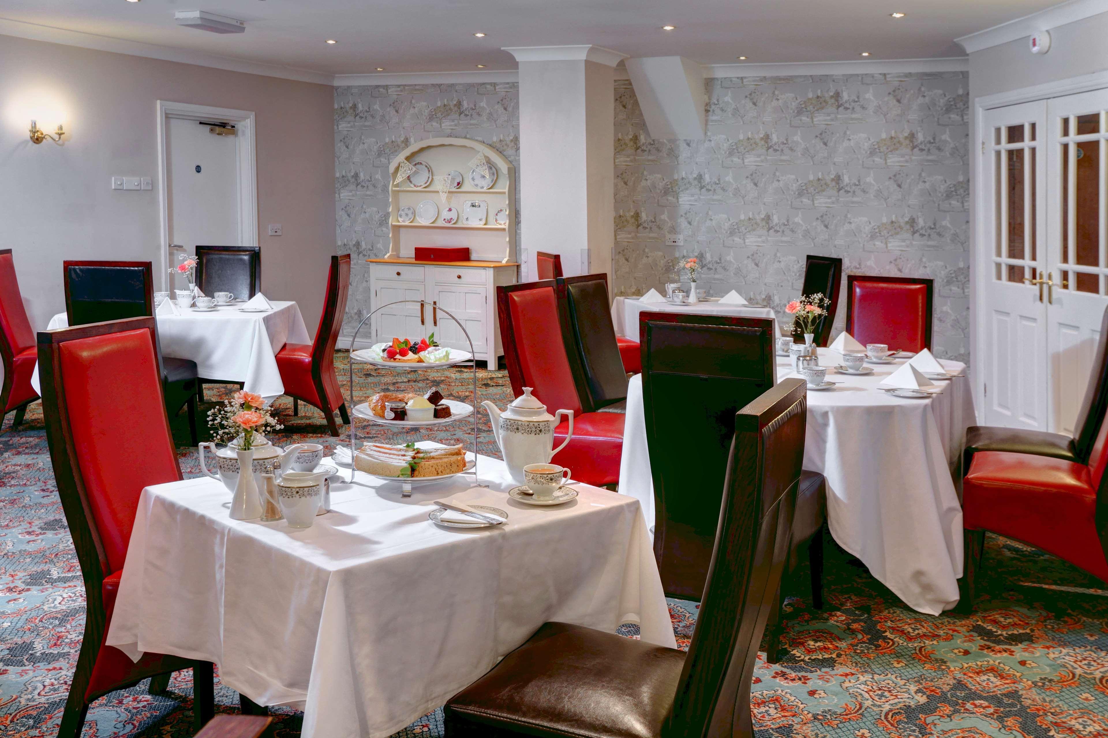 Best Western Heronston Hotel&Spa Bridgend  Exterior foto