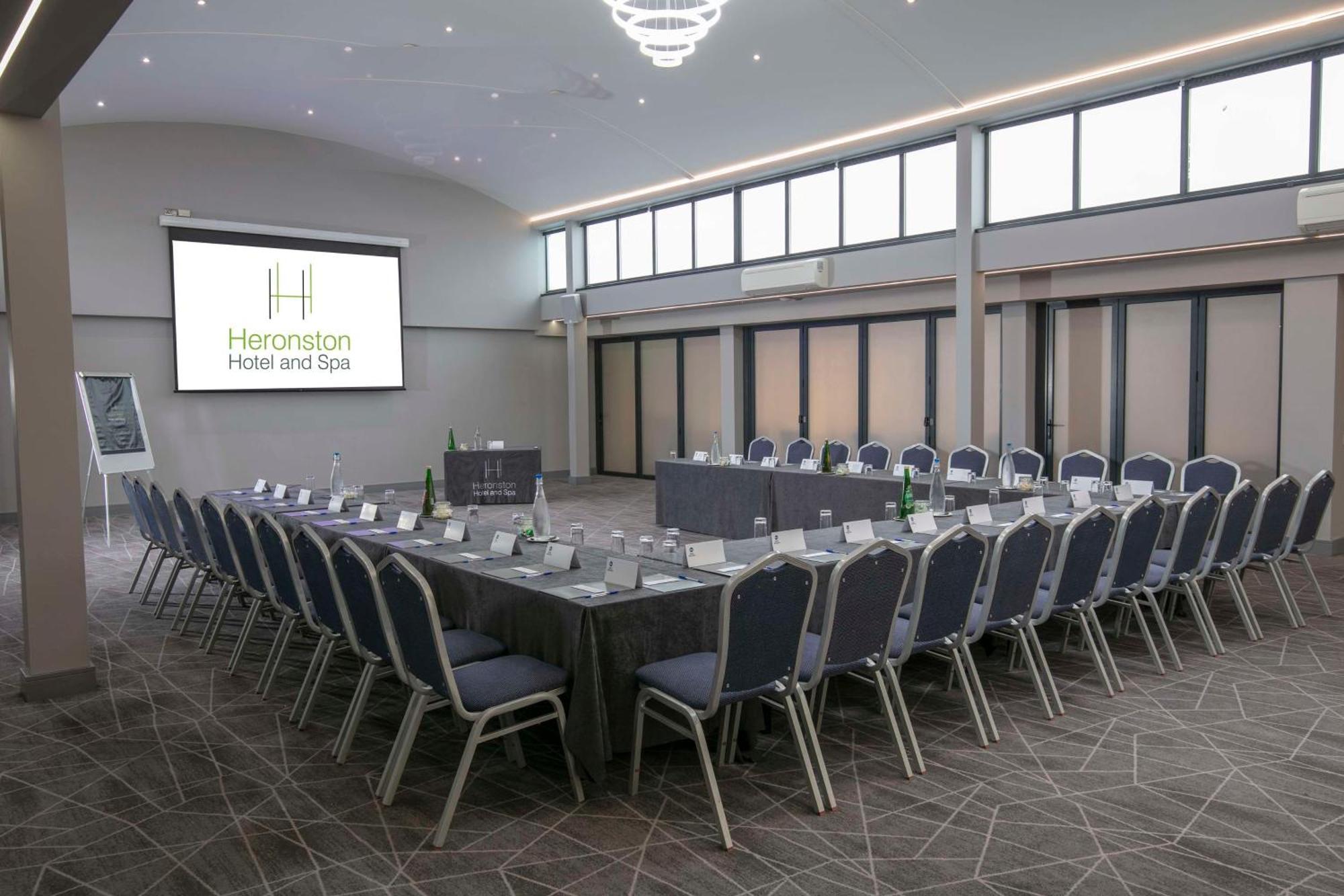 Best Western Heronston Hotel&Spa Bridgend  Exterior foto