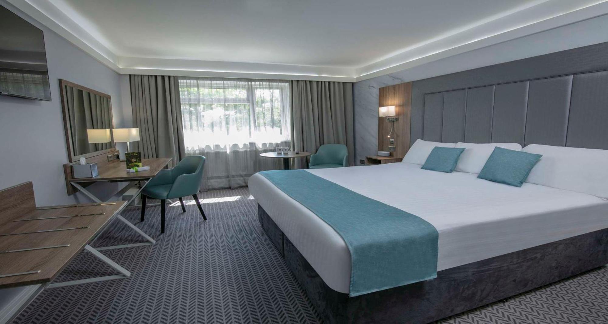 Best Western Heronston Hotel&Spa Bridgend  Exterior foto